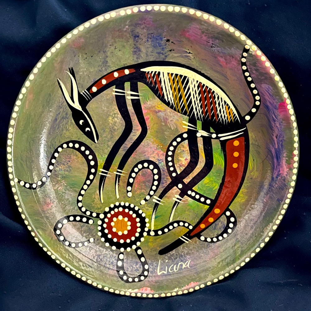 HAND PAINTED AND SIGNED AUSTRALIAN ABORIGINAL ART DISH 6" WIDE